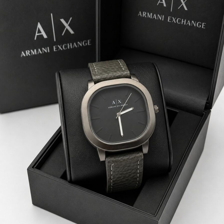ARMANI EXCHANGE SQUARE EDITION